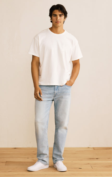 Athletic Jeans