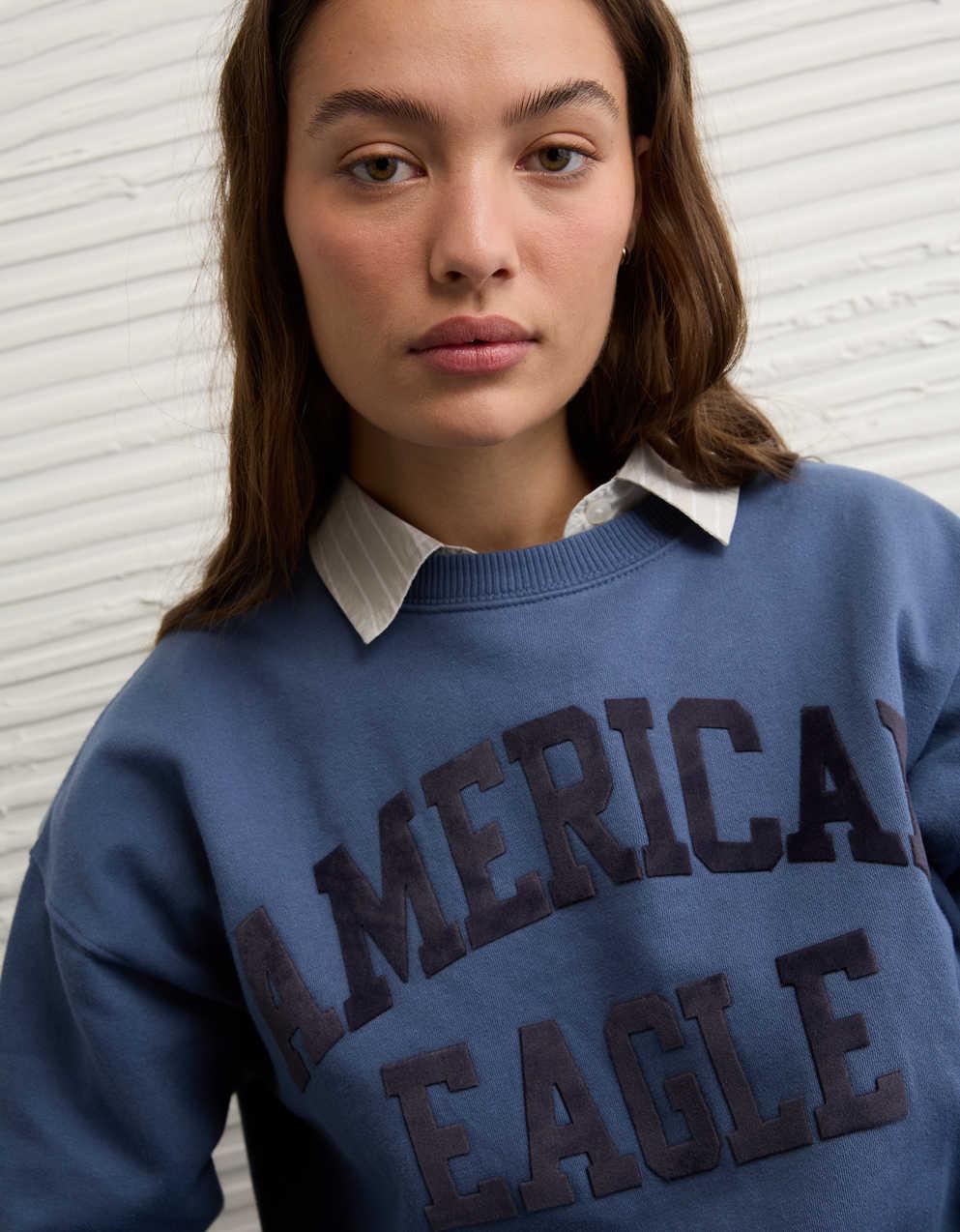 AE Graphic Crew Neck Sweatshirt