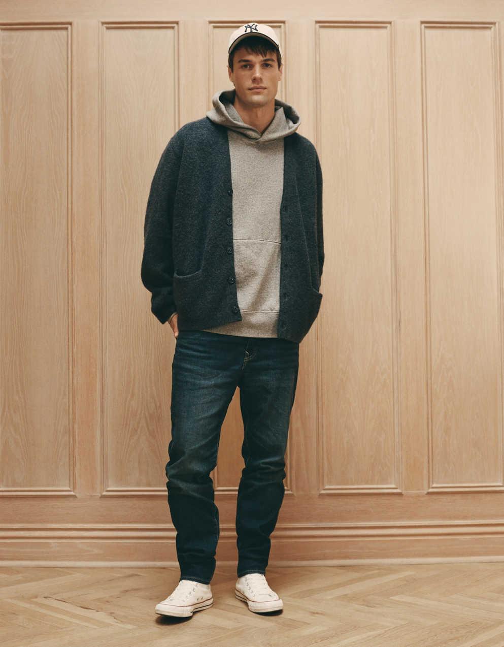 AE Athletic Fit Jean