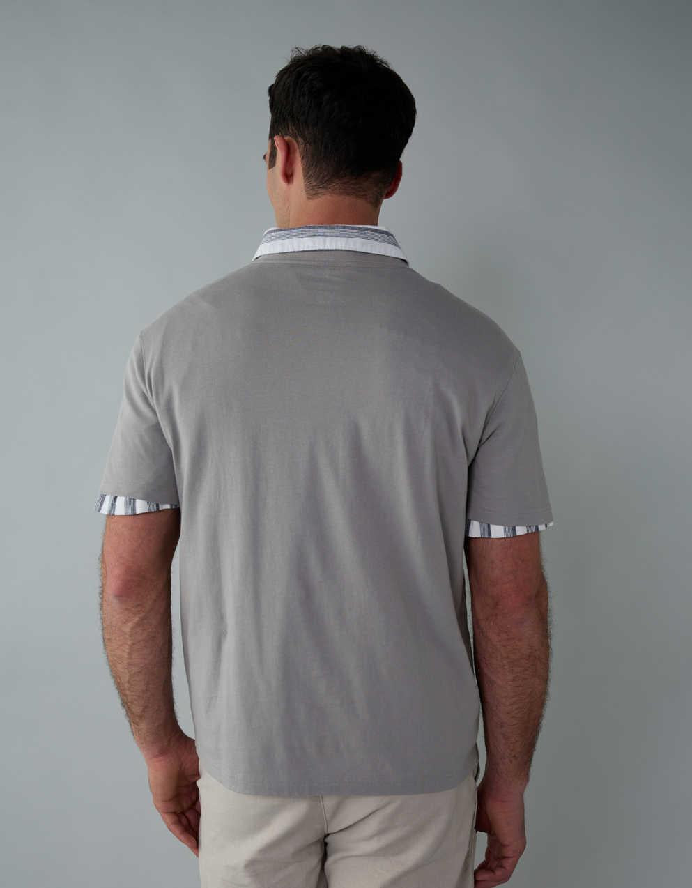 AE Standard Fit Logo Graphic T-Shirt