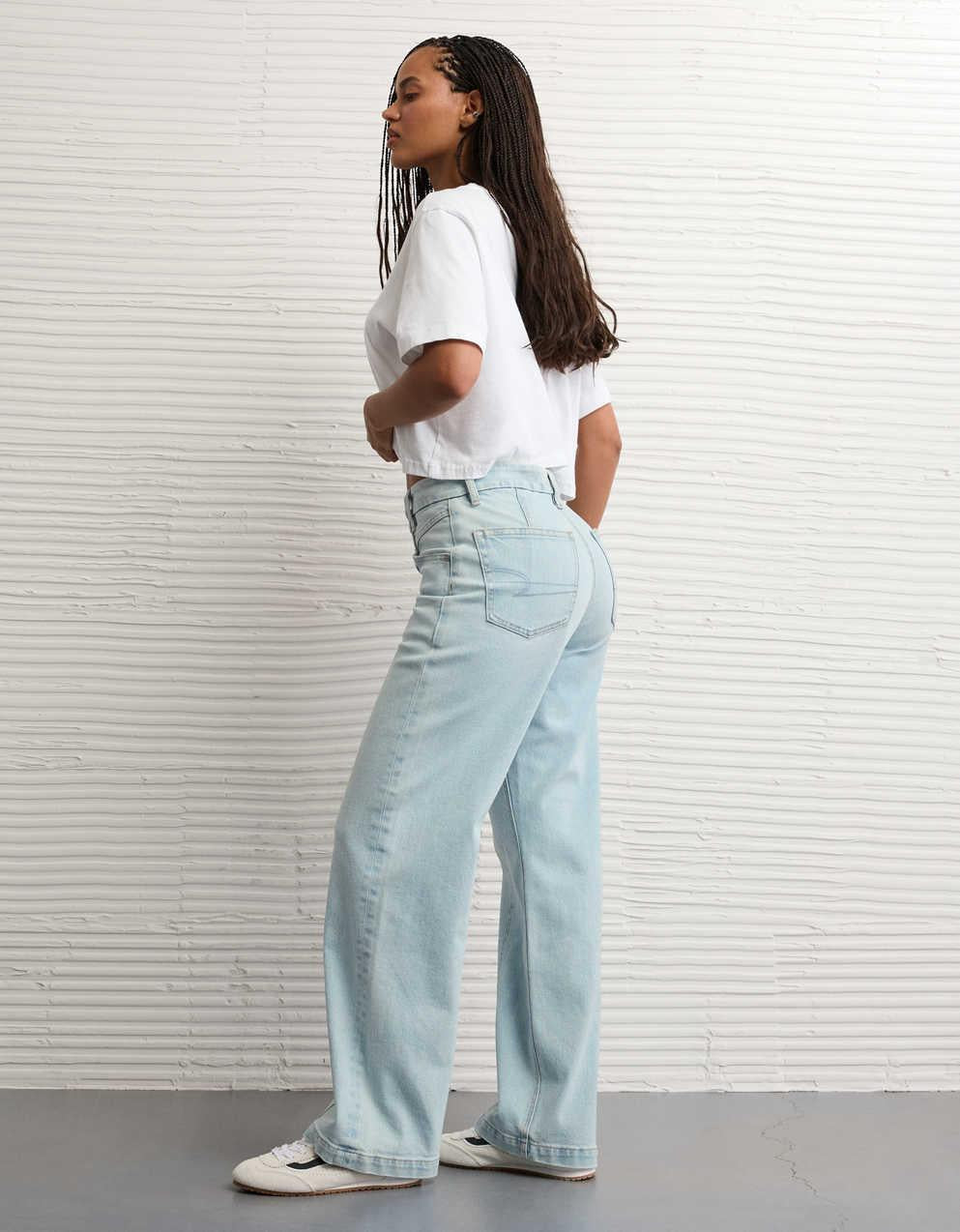 AE Curvy High-Waisted Stovepipe Jean