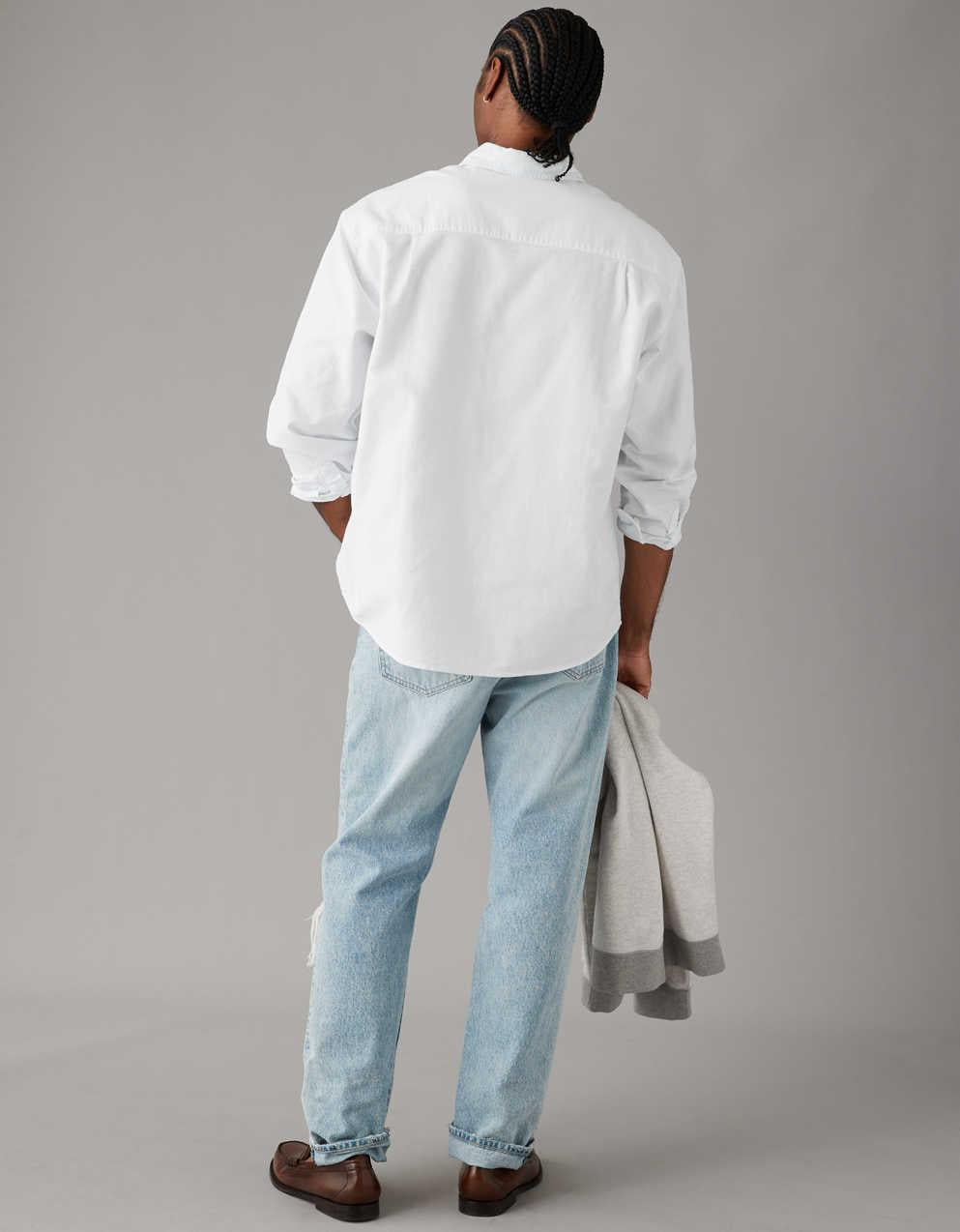 AE Everyday Classic Fit Oxford Button-Up Shirt