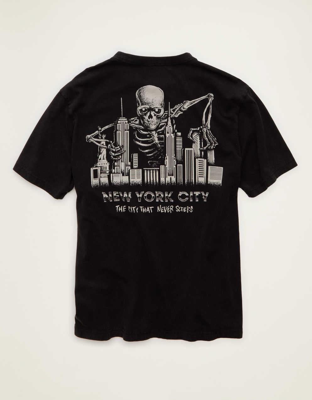 AE Standard Fit Halloween Graphic T-Shirt