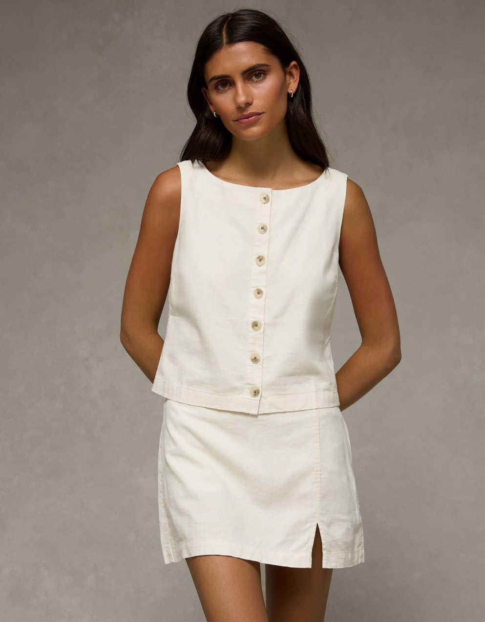 AE Linen-Blend High-Neck Vest
