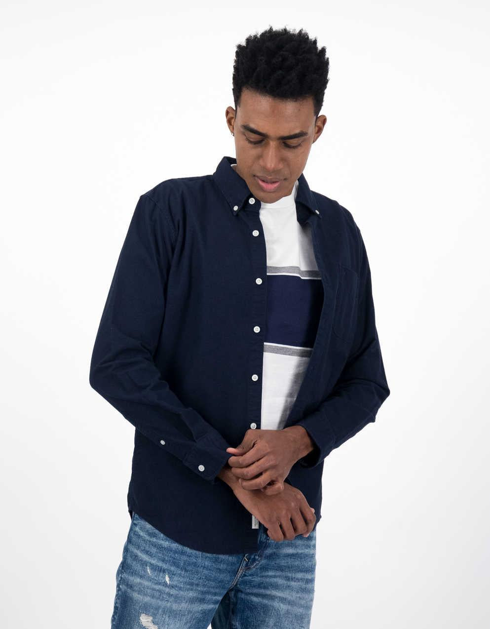 AE Slim Fit Oxford Button-Up Shirt