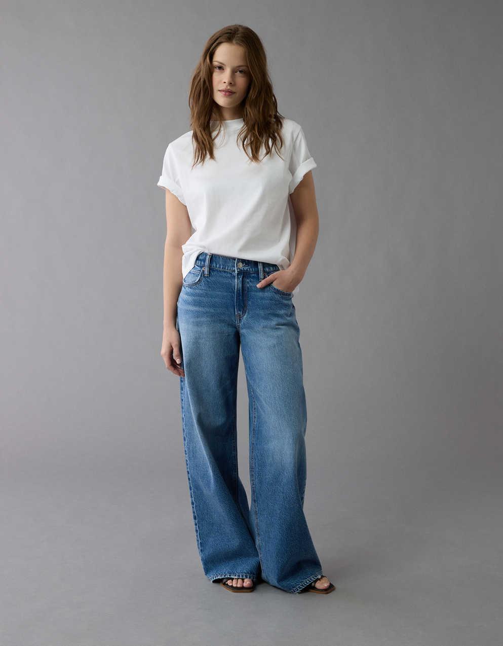 AE Low-Rise Ultra Wide-Leg Jean
