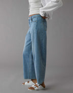 AE Dreamy Drape Strigid Barrel Jean