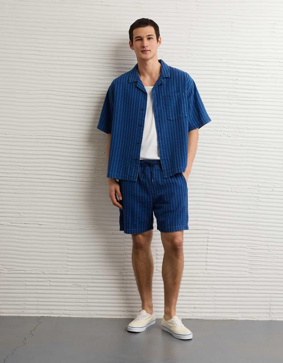 AE 7" Lived-In Pull-On Short