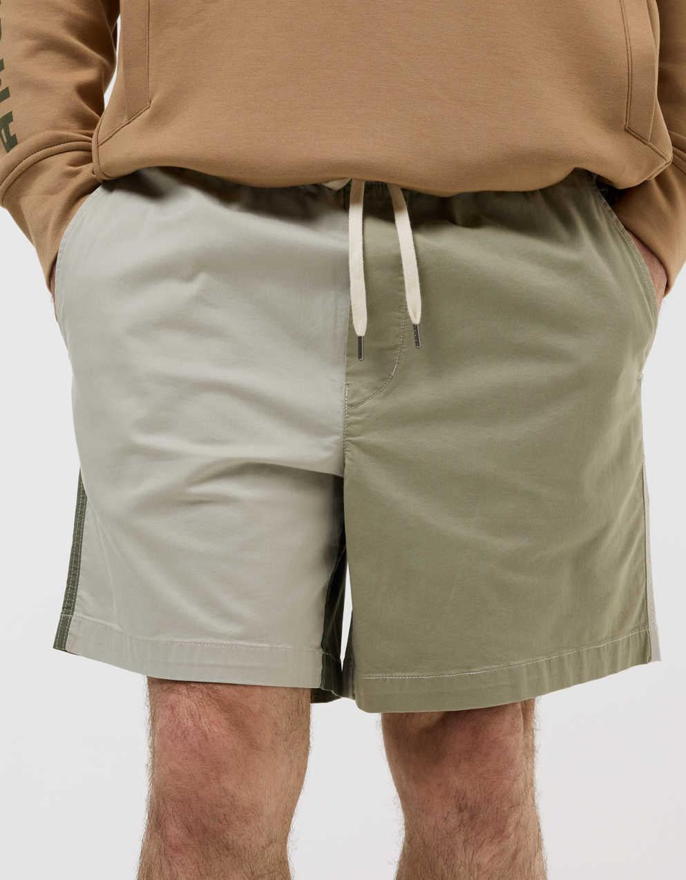AE 24/7 7" Flex Lived-In Colorblock Trekker Short