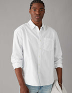 AE Everyday Classic Fit Oxford Button-Up Shirt