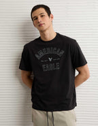 AE Standard Fit Lightweight Logo Graphic T-Shirt