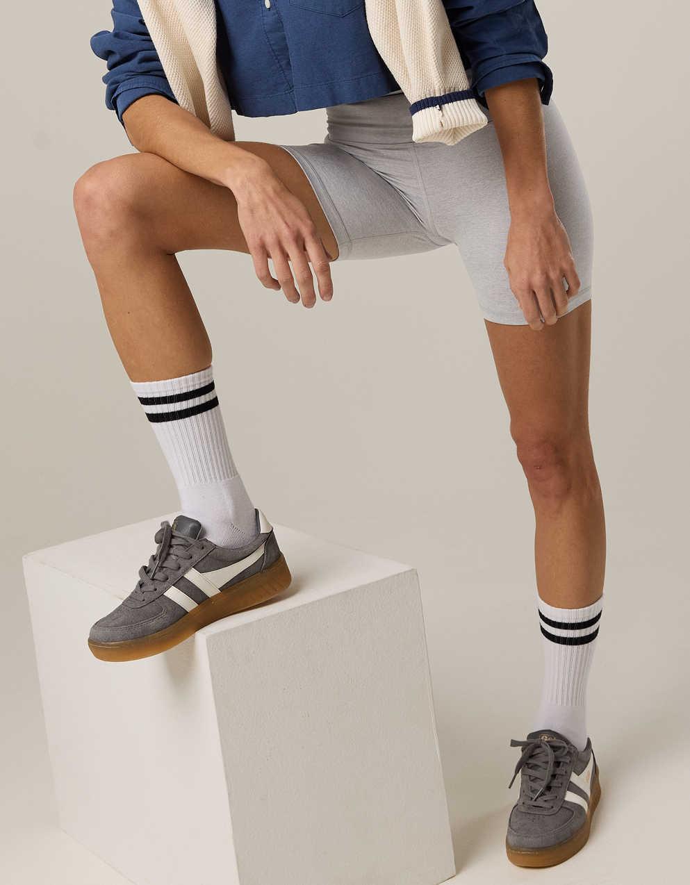 OFFLINE By Aerie The Hugger 5" Bike Short