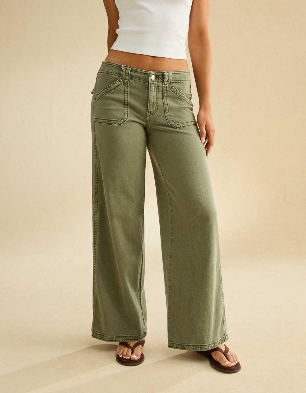 AE Low-Rise Ultra Wide-Leg Pant