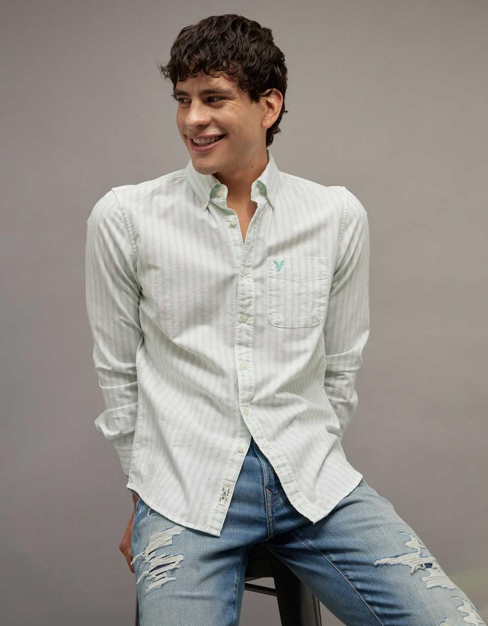 AE Everyday Slim Oxford Button-Up Shirt