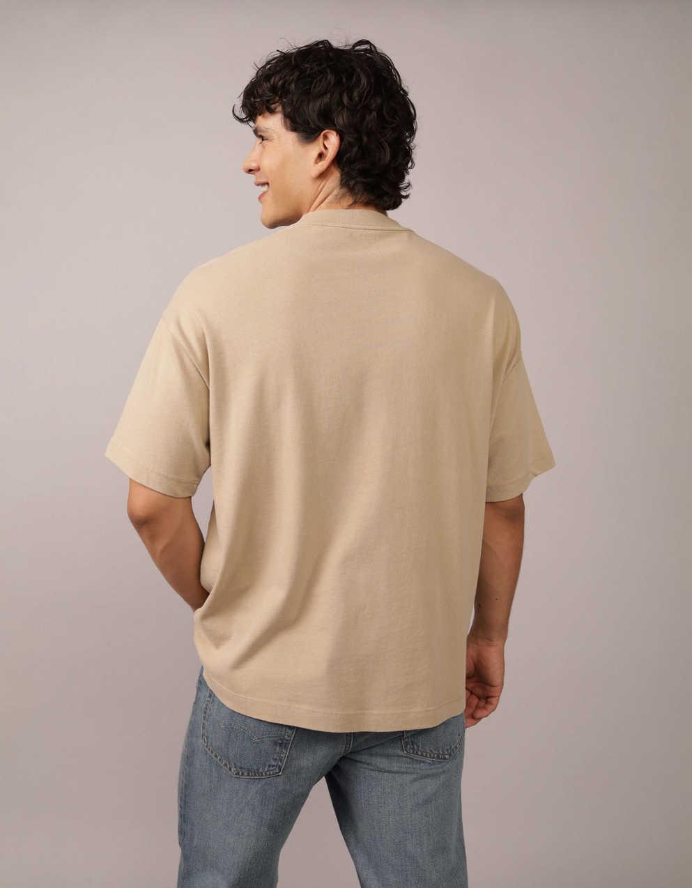 AE Oversized Logo Graphic T-Shirt