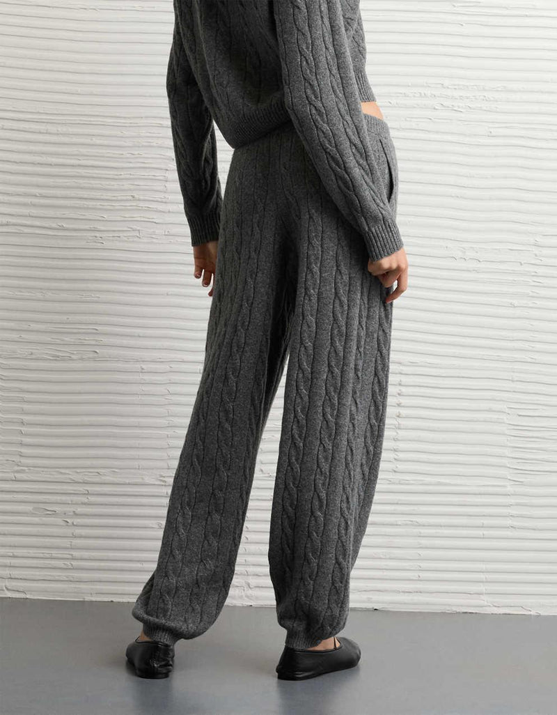 AE Cable Knit Sweatpant