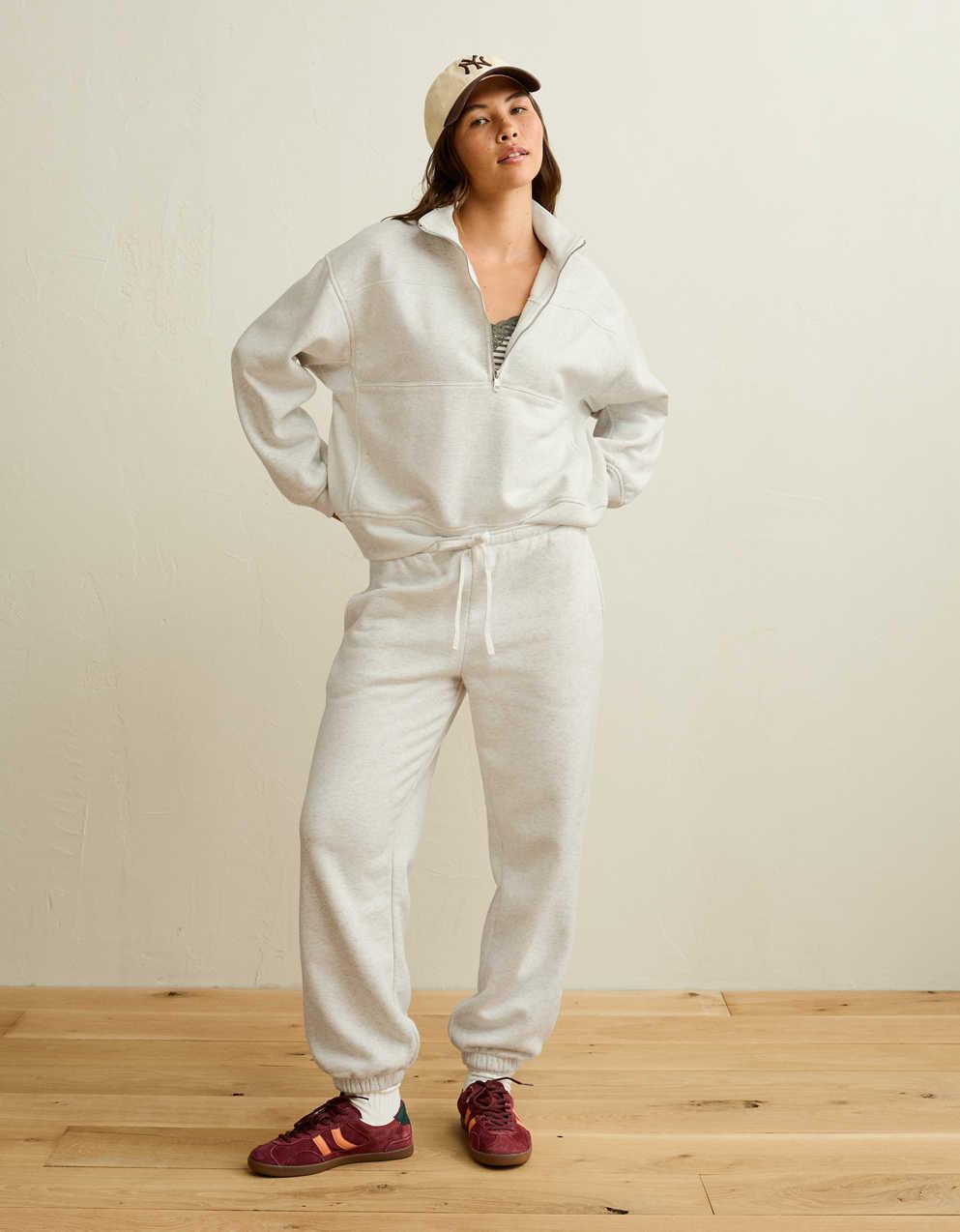 AE Everyday Luxe Low-Rise Baggy Jogger