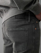 AE Slim Straight Jean
