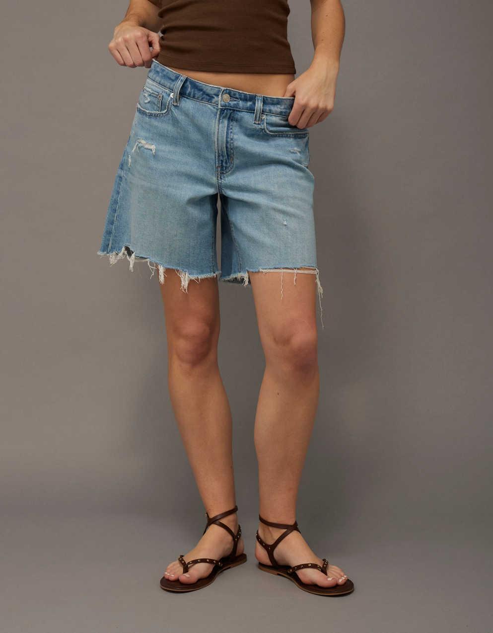 AE Dreamy Drape Low-Rise Baggy 8" Jort