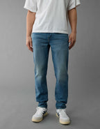 AE Slim Straight Jean