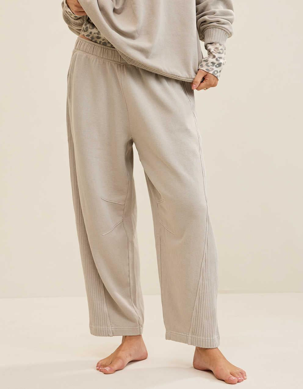 Aerie Oh Snap! Barrel Sweatpant