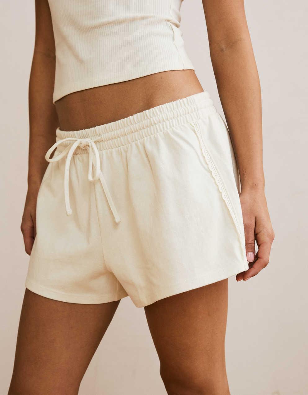AE Crochet Trim Knit Short