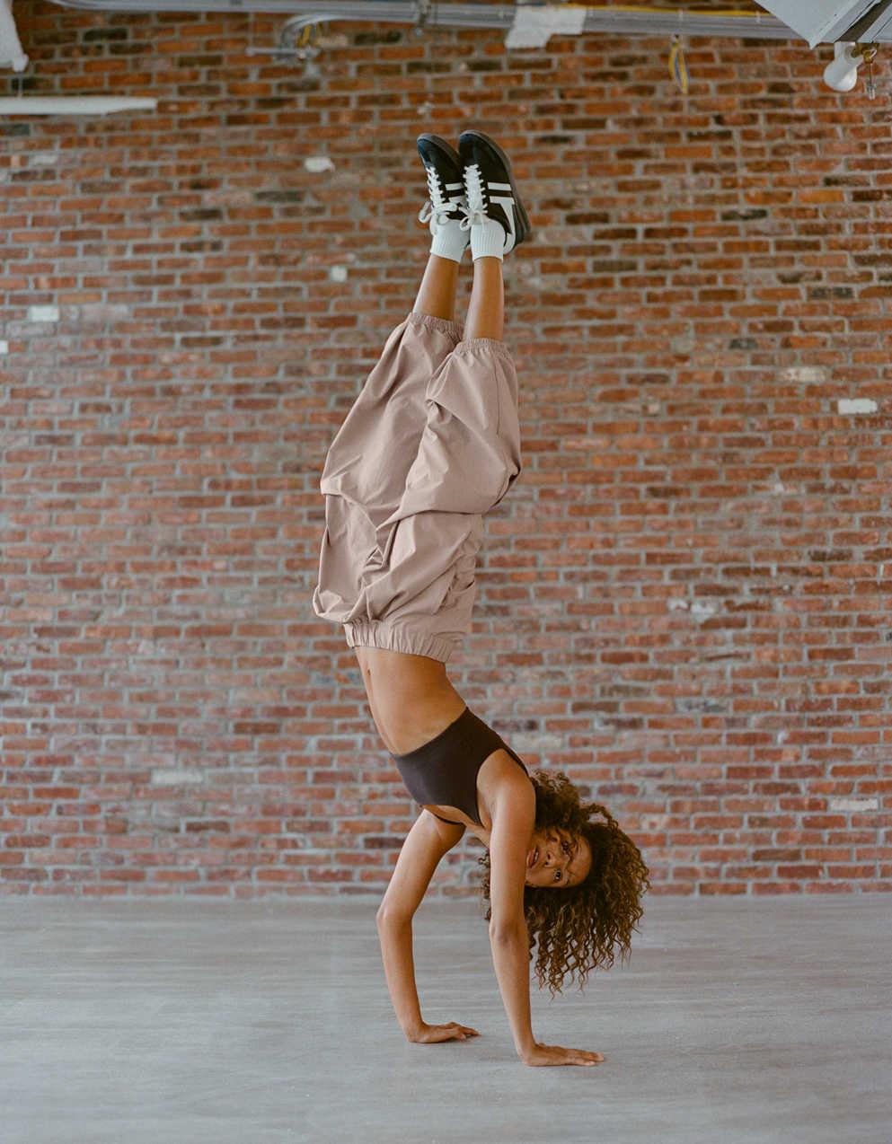 OFFLINE By Aerie Nice Moves Balloon Pant