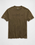 AE Standard Fit Logo Graphic T-Shirt