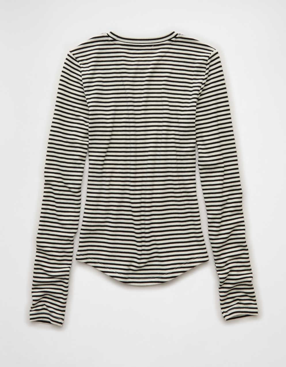 AE Long Sleeve Cozy Crew Neck T-Shirt