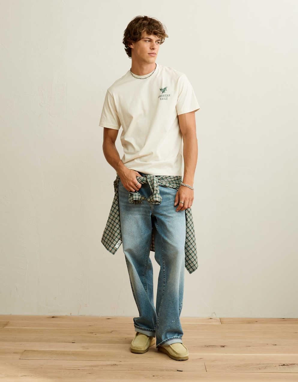 AE Standard Fit Graphic Logo T-Shirt
