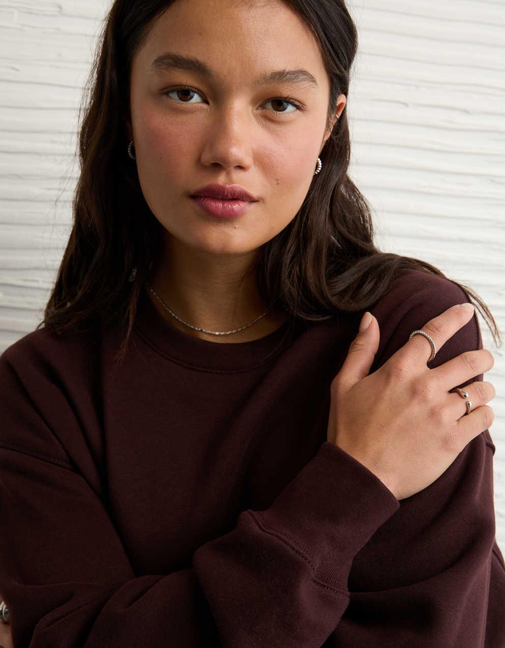 AE Everyday Luxe Crew Neck Sweatshirt