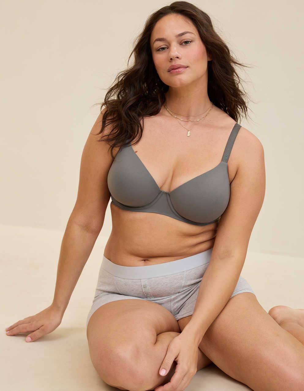 SMOOTHEZ Full Coverage Lightly Lined Bra