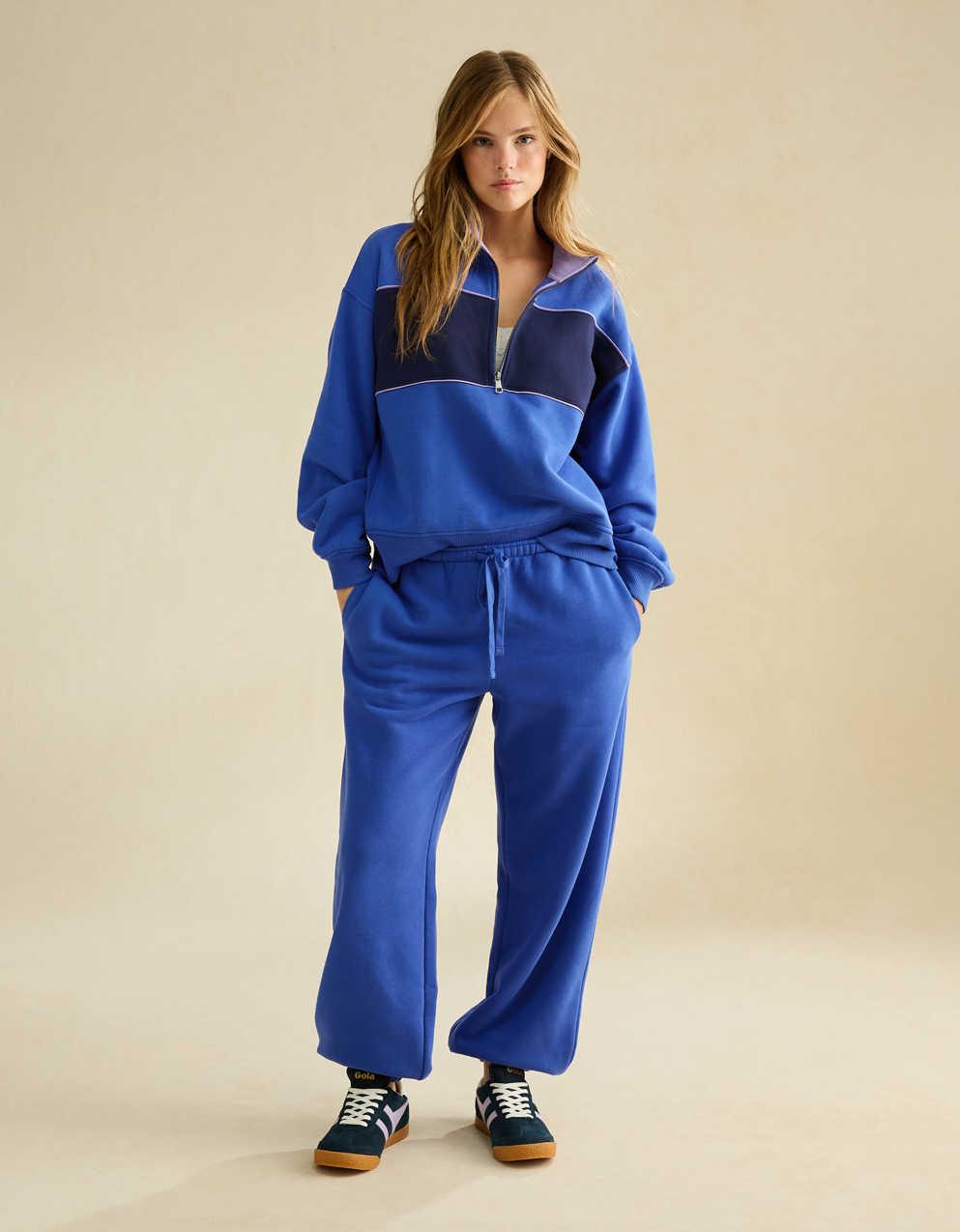 AE Everyday Luxe Low-Rise Baggy Jogger