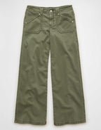 AE Low-Rise Ultra Wide-Leg Pant