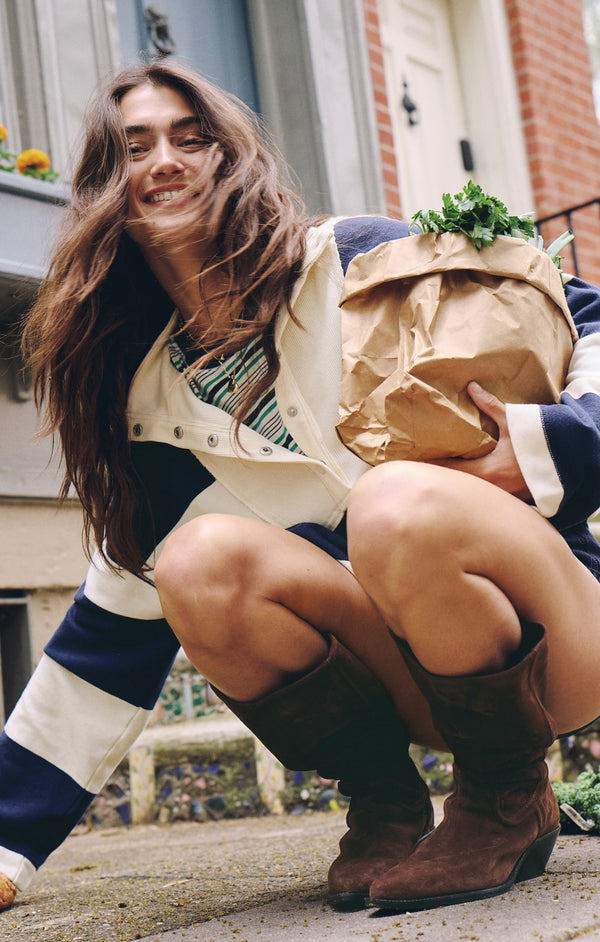 Sweatshirts & Hoodies